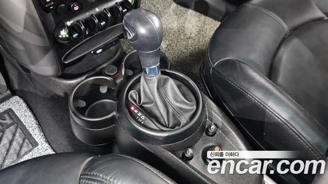 Mini Cooper D Countryman 1세대, 2016 9