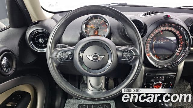 Mini Cooper D Countryman 1세대, 2016 15