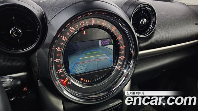 Mini Cooper D Countryman 1세대, 2016 18