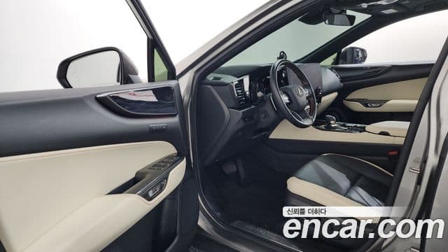 Lexus NX350h 2세대 Premium, 2024 10
