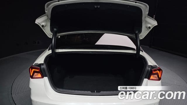 Kia K5 3세대 Prestige, 2022 20