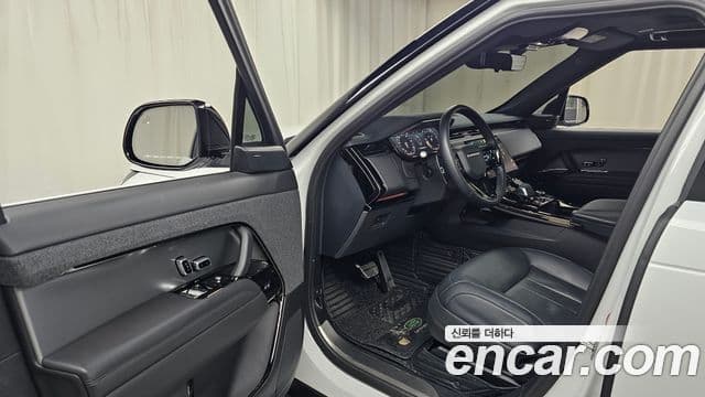 Land Rover Range Rover Sport 3세대 D300 HSE Dynamic, 2023 10
