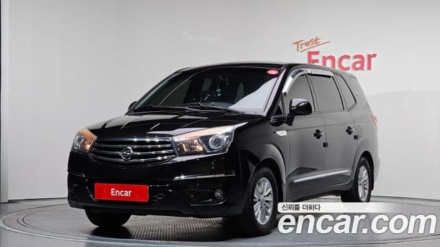 KG모빌리티(SsangYong) Korando 투리스모 2WD LT 11인승, 2014 1