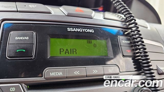 KG모빌리티(SsangYong) Korando 투리스모 2WD LT 11인승, 2014 18