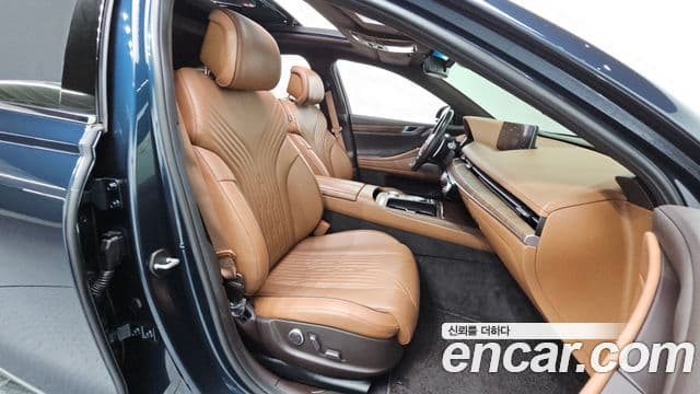 Genesis G80 (RG3) бензин 2.5 турбо AWD, 2021 11