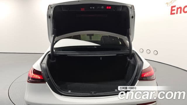 Mercedes-Benz E-класс W213 AMG Line, 2023 20