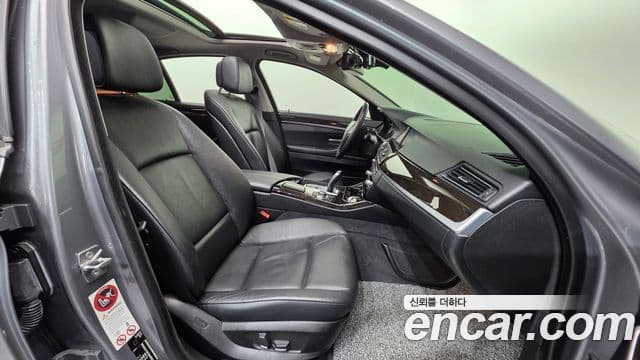 BMW 5시리즈 (F10), 2012 10