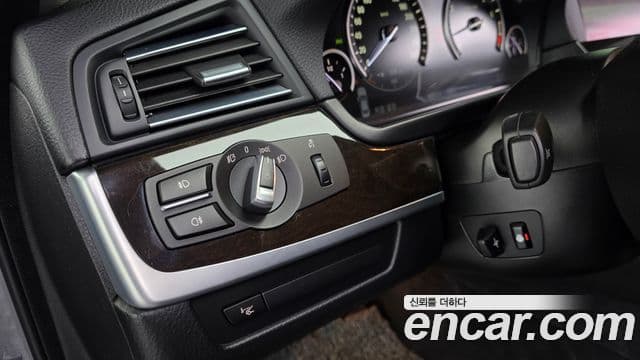 BMW 5시리즈 (F10), 2012 14