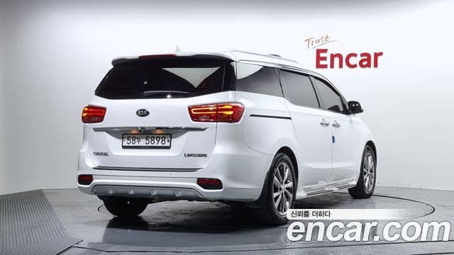 Kia The / новый New Carnival VIP, 2019 2
