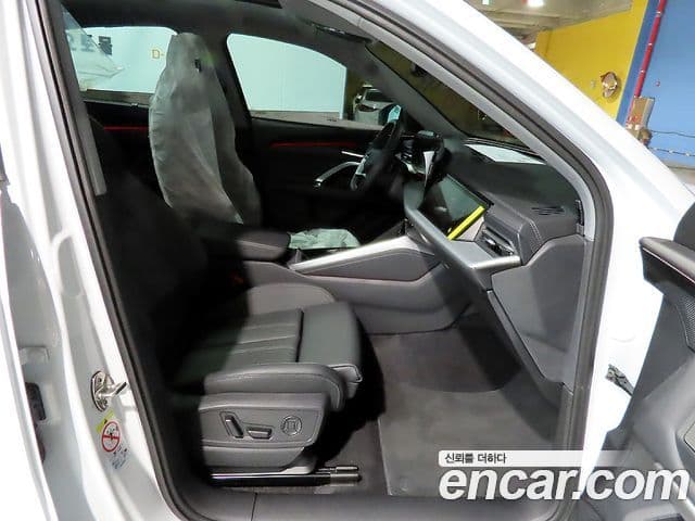 Audi Q5 (80A) 45 TFSI Quattro S Line Sportback, 2025 10