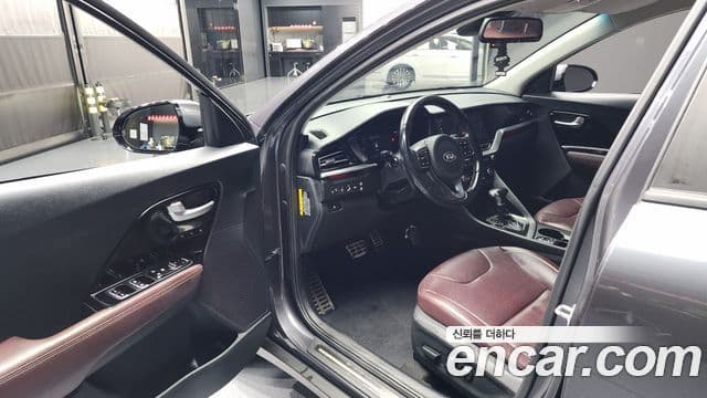 Kia The / новый New Niro Noblesse Special, 2020 10