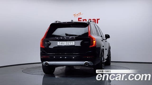 Volvo XC90 2세대 D5 Momentum, 2017 4