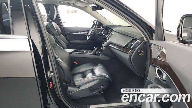 Volvo XC90 2세대 D5 Momentum, 2017 11