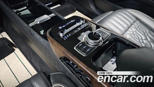 Genesis G90 лимузин Prestige, 2021 19