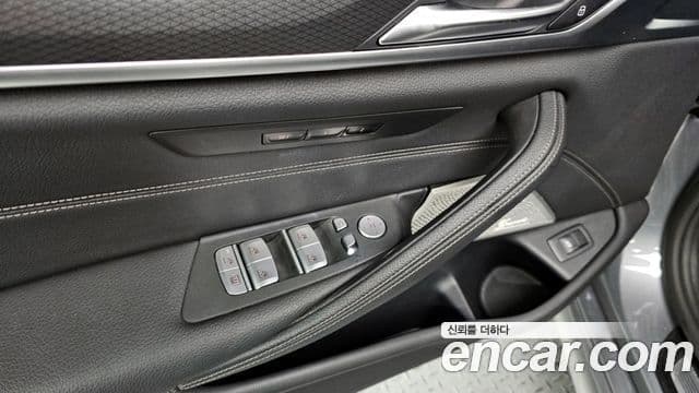 BMW 5시리즈 (G30) 520i M Sport, 2023 17