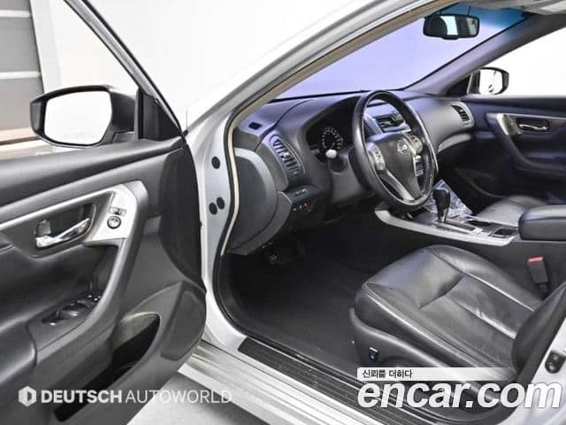 Nissan 알티마 L33, 2013 11