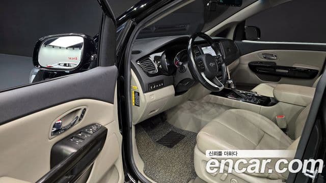 Kia The / новый New Carnival President, 2019 11