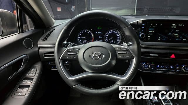 Hyundai Sonata (DN8) Premium Family, 2021 13