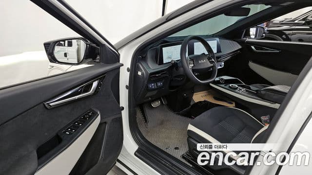 Kia EV6 GT Line, 2023 10