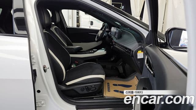 Kia EV6 GT Line, 2023 11