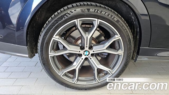 BMW X6 (G06) xDrive40i M Sport, 2021 все фото