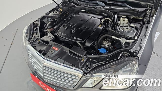 Mercedes-Benz E-класс W212 E300 Elegance, 2013 6