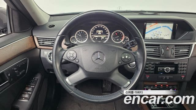 Mercedes-Benz E-класс W212 E300 Elegance, 2013 13