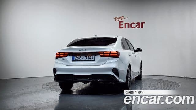 Kia The / новый New K3 2세대 Signature, 2022 4