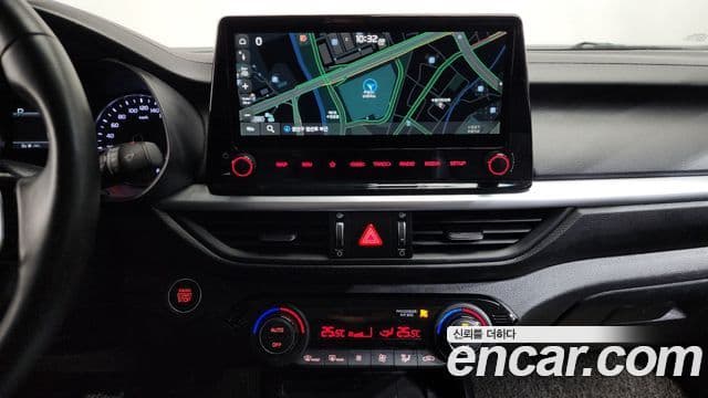 Kia The / новый New K3 2세대 Signature, 2022 15