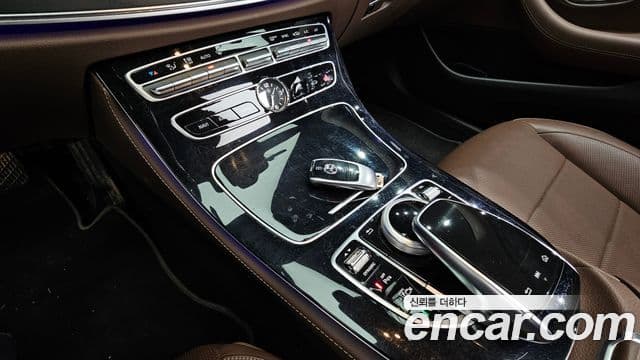 Mercedes-Benz E-класс W213 Avantgarde, 2018 15