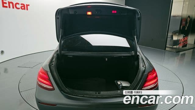 Mercedes-Benz E-класс W213 Avantgarde, 2018 20