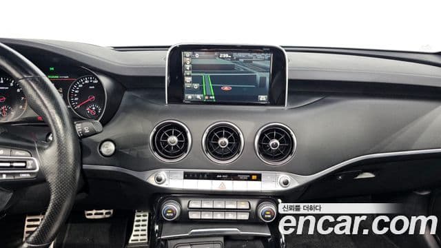 Kia 스팅어 GT, 2018 14