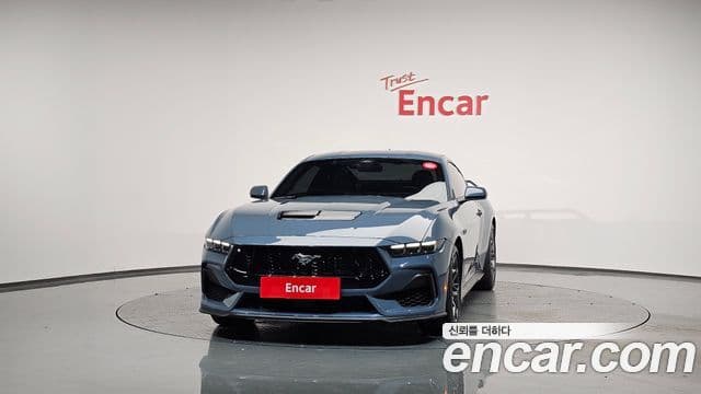 Ford Mustang 7세대 5.0 GT Premium купе, 2024 3