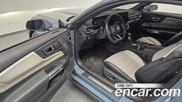 Ford Mustang 7세대 5.0 GT Premium купе, 2024 11