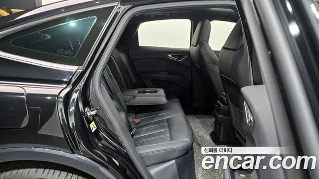 Audi Q4 e-Tron (F4) 40 Premium Sportback, 2022 12