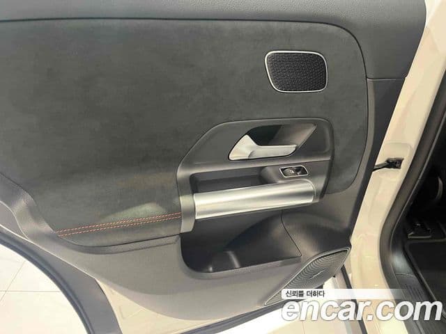 Mercedes-Benz EQA H243 AMG Line, 2026 9