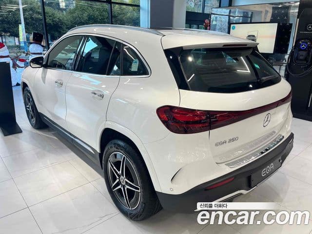 Mercedes-Benz EQA H243 AMG Line, 2026 10