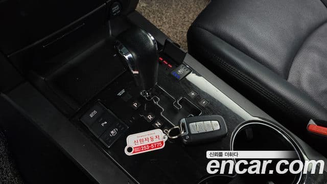 Kia Mohave 4WD KV300, 2014 9