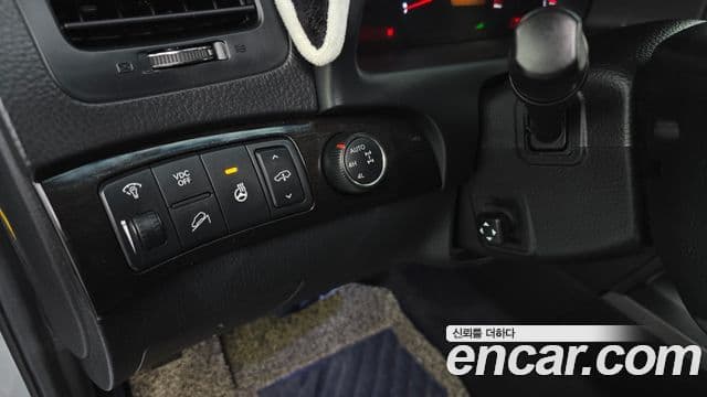 Kia Mohave 4WD KV300, 2014 17