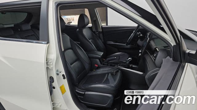 KG모빌리티(SsangYong) Berry New Tivoli V3, 2022 10