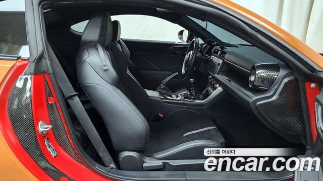 Toyota GR86 Premium, 2024 11