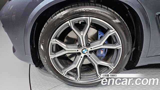 BMW X5 (G05) xDrive 40i M Sport, 2022 все фото