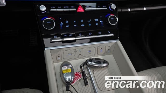 Hyundai Santa Fe (MX5) Calligraphy, 2024 16