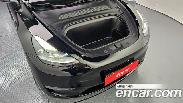 Tesla модель Y performance AWD, 2024 6