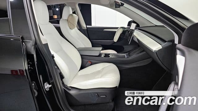 Tesla модель Y performance AWD, 2024 10