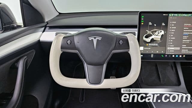 Tesla модель Y performance AWD, 2024 13