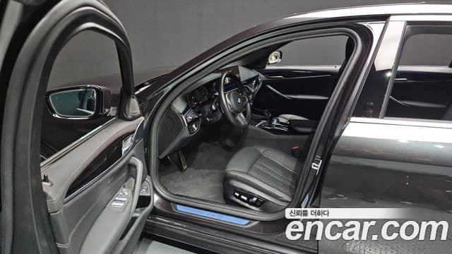 BMW 5시리즈 (G30) 530i M Sport, 2021 10
