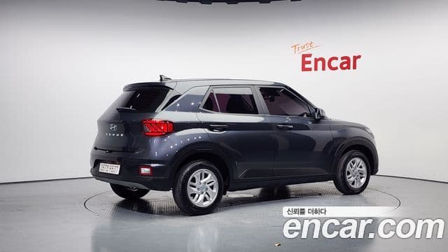 Hyundai Venue 1.6 Modern Plus, 2022 2