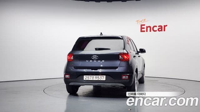 Hyundai Venue 1.6 Modern Plus, 2022 4