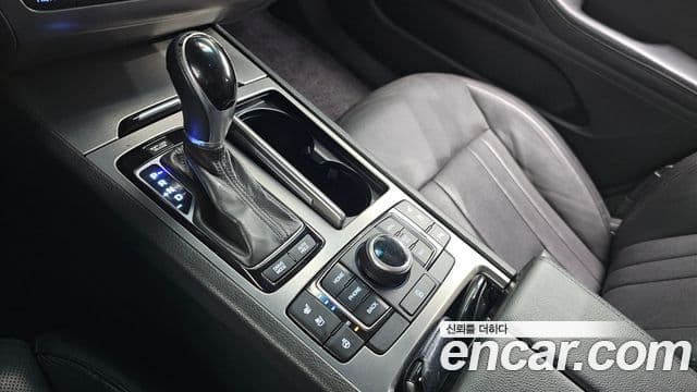 Hyundai Genesis DH G330 Premium AWD, 2015 9